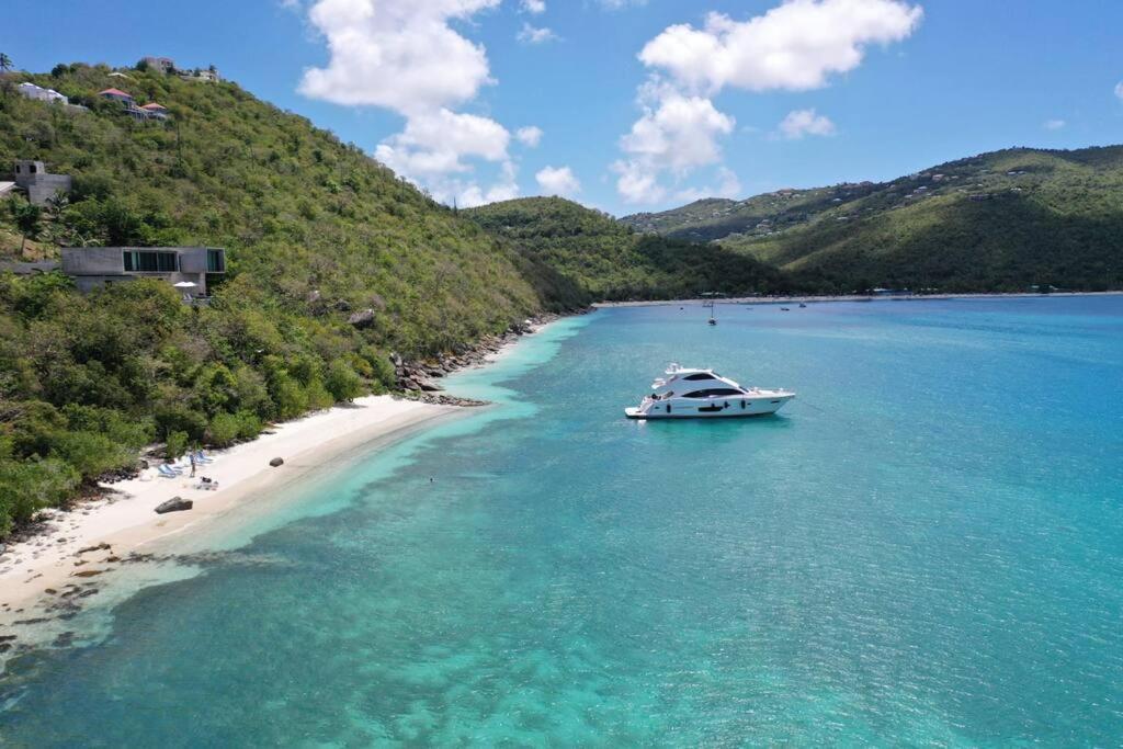 Sailfish Villa Luxury Beachfront Estate Magens Bay Cruz Bay Bagian luar foto