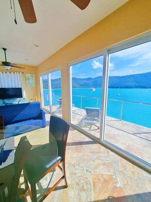 Sailfish Villa Luxury Beachfront Estate Magens Bay Cruz Bay Bagian luar foto