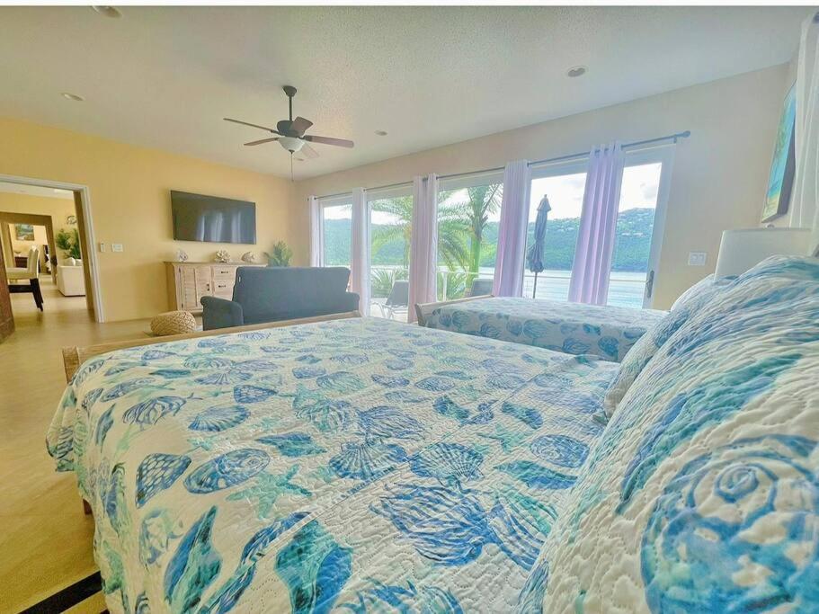 Sailfish Villa Luxury Beachfront Estate Magens Bay Cruz Bay Bagian luar foto